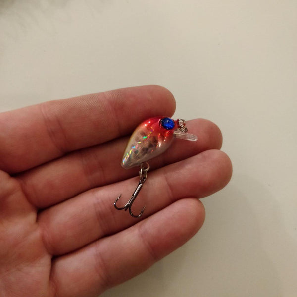 Holographic Red Fade Mini Crankbait 29