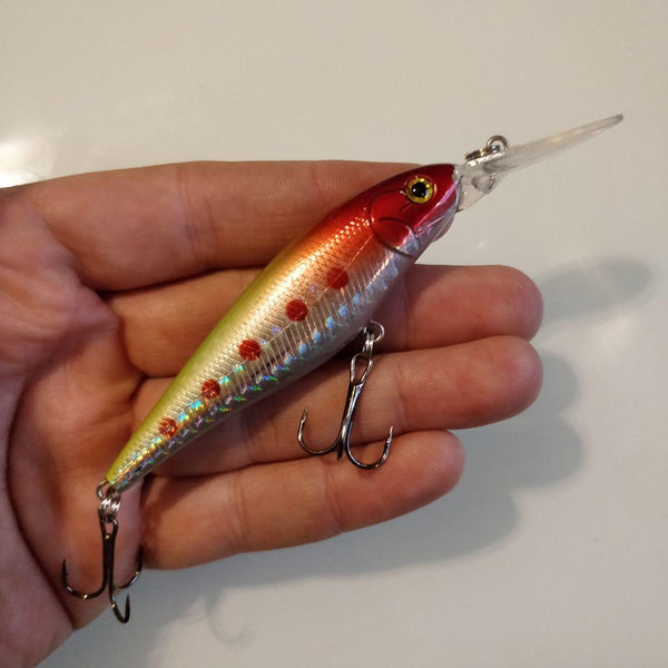 Red Fade Dotted Crankbait 104