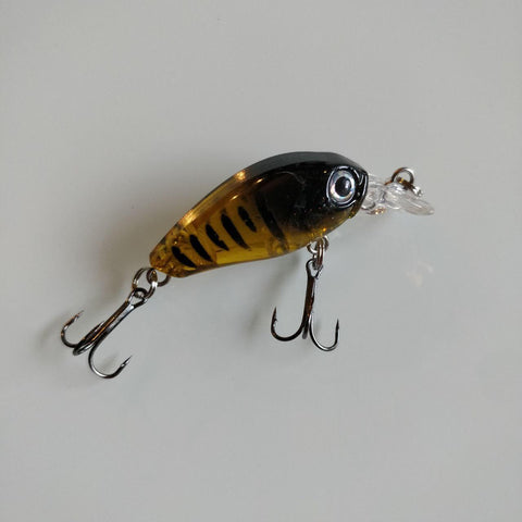 Translucent Yellow Black Fade Crankbait 46